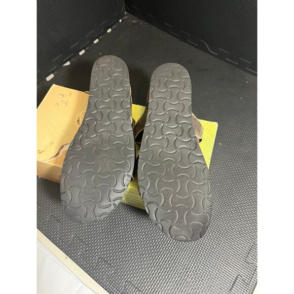 NAOT Michele Strappy Jeweled Sandals Mirror Leather Womens Size 40 US 9 - Picture 6 of 8